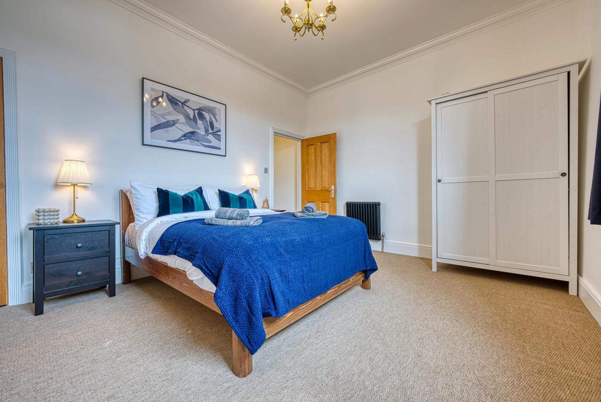 2 Bed Stunning Chic Modern Spacious Apt, Ocean Village, Southampton - Plenty Of Parking - By Blue Puffin Stays Exteriér fotografie
